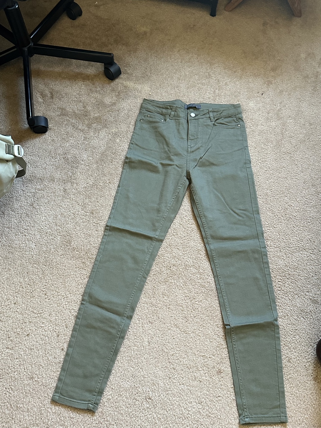 Suzy Shier Olive Green Pants - Size 5