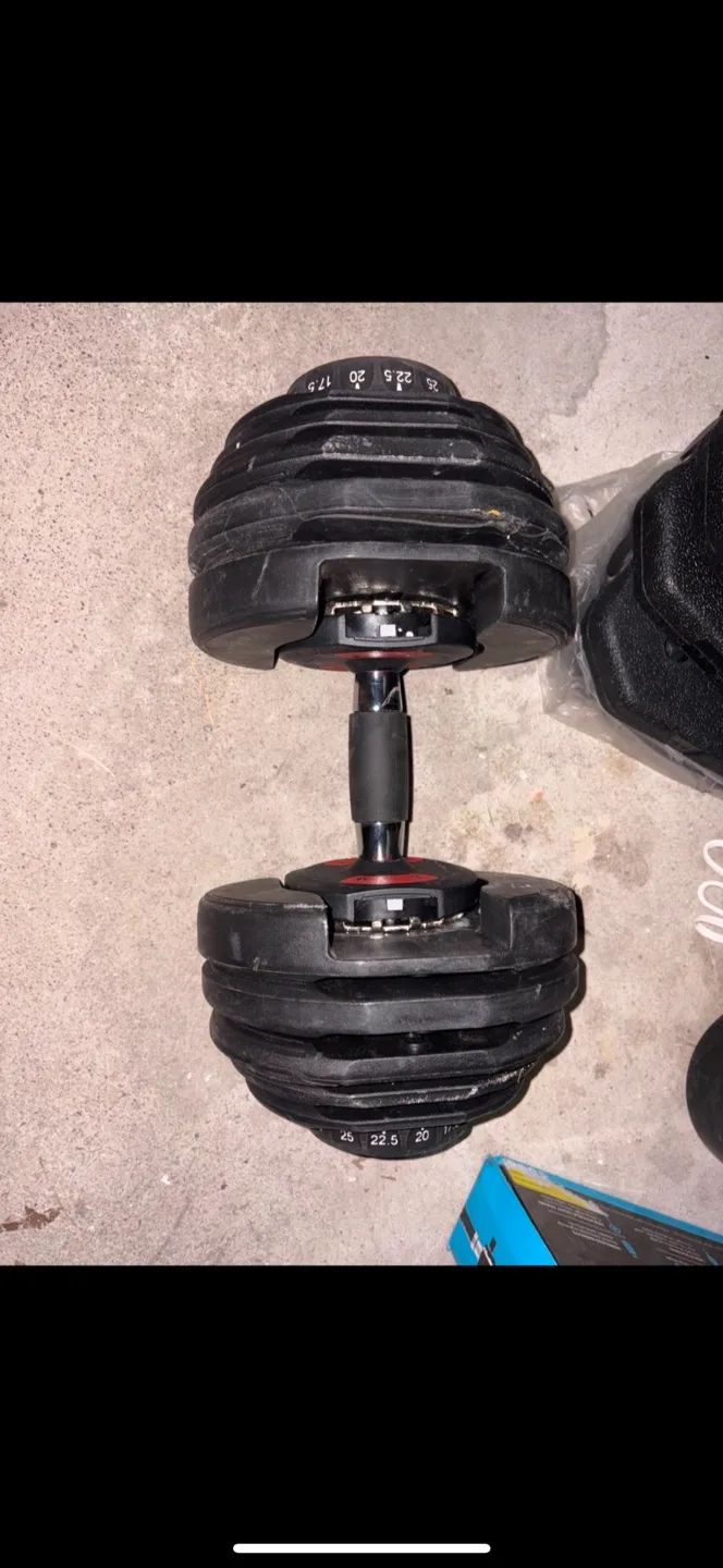 Adjustable Dumbbell thumbnail