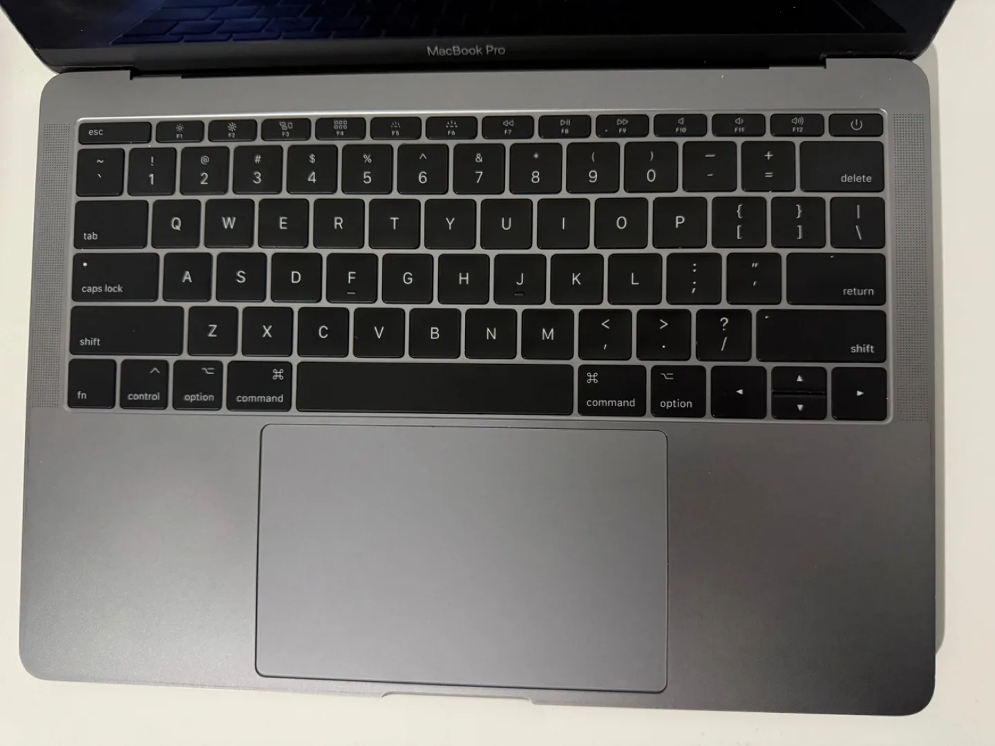 MacBook Pro image indicator(3)