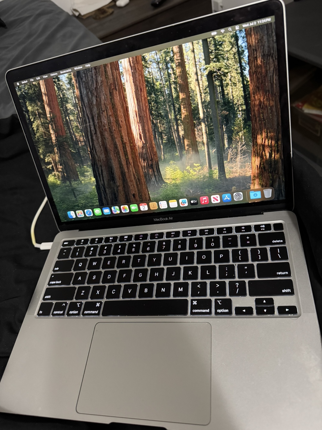 2020 MacBook Air 13” - photo 2