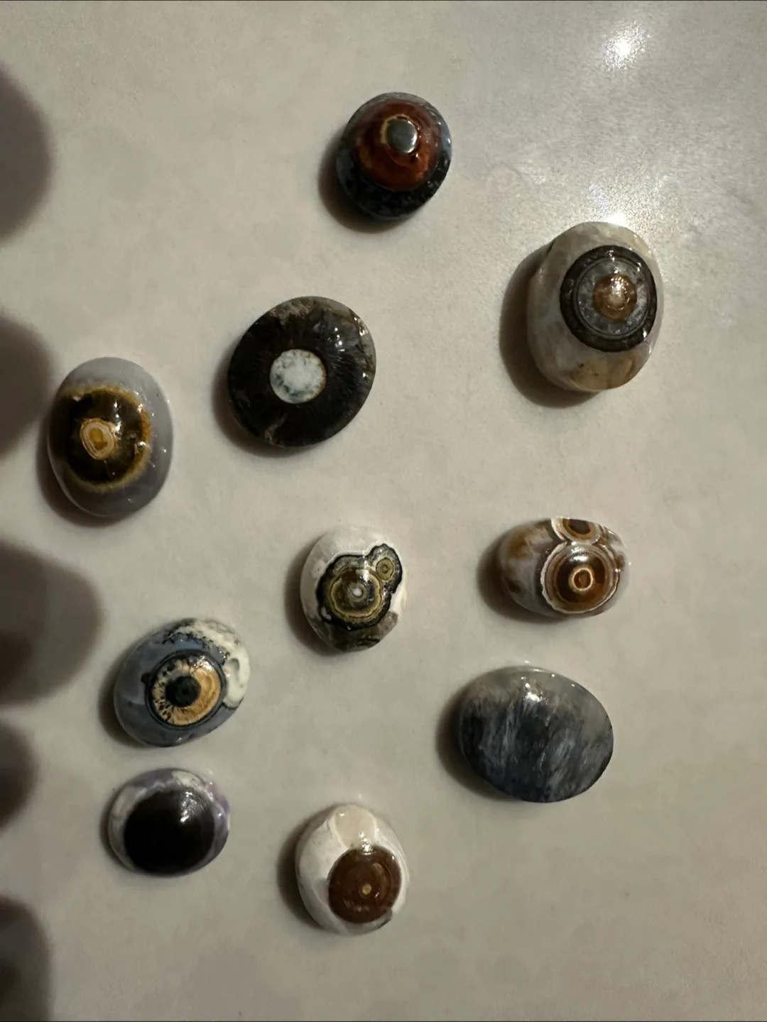 Dawoudi Agate Stones (16 pcs) – Ancient Origin, Full Set thumbnail