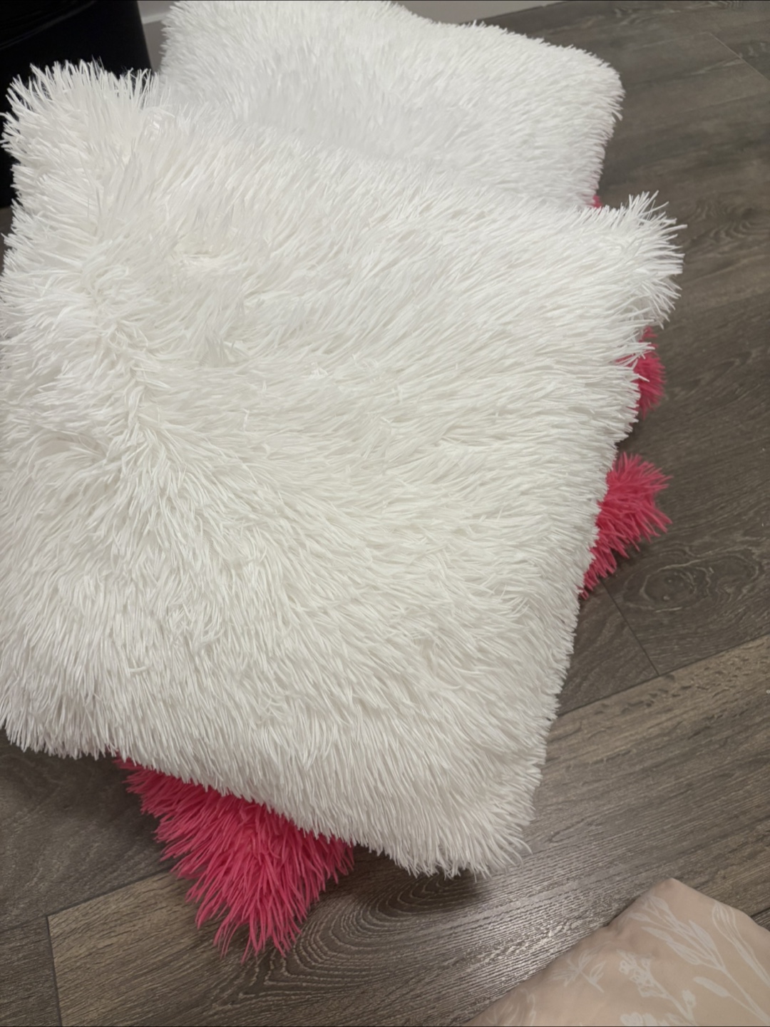 Fluffy Decorative Throw Pillows - Set of 4 - photo 2