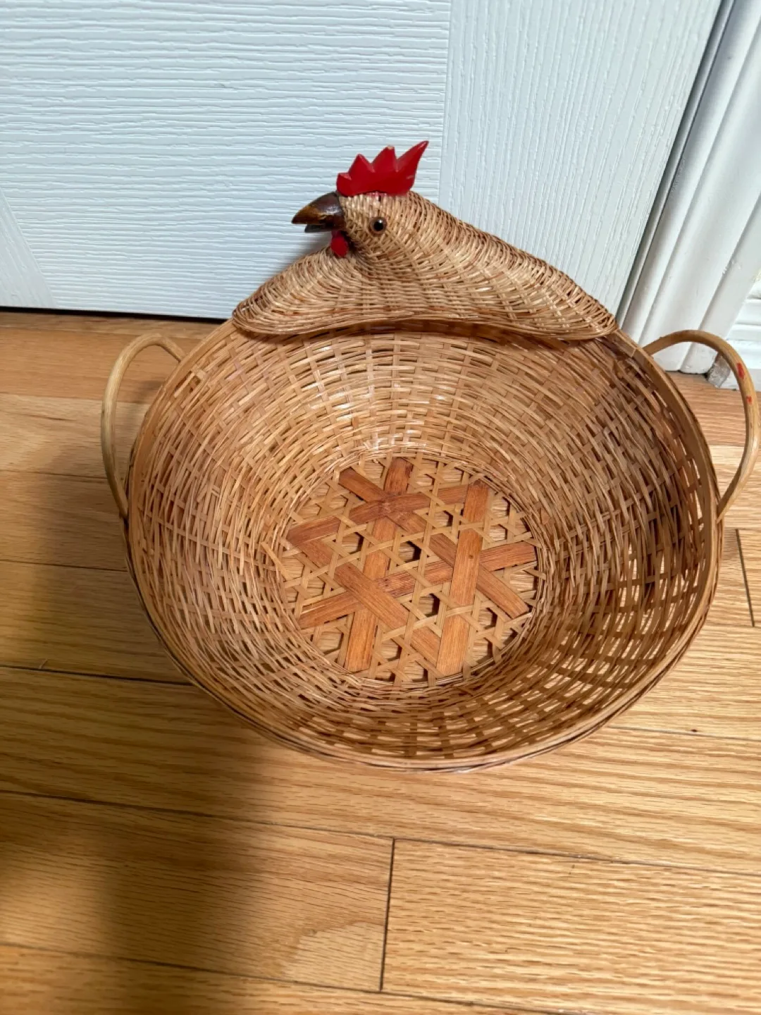 Wicker Chicken Basket 🇨🇦🍁 image indicator(4)