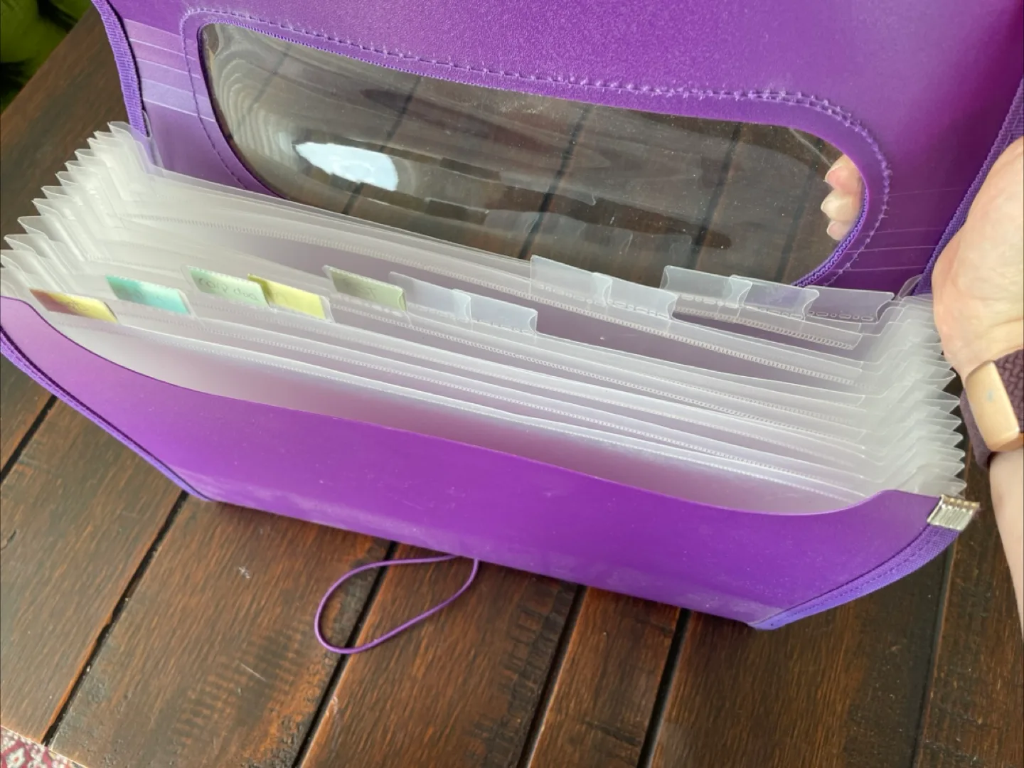 Free Purple Expanding File Folder image indicator(2)