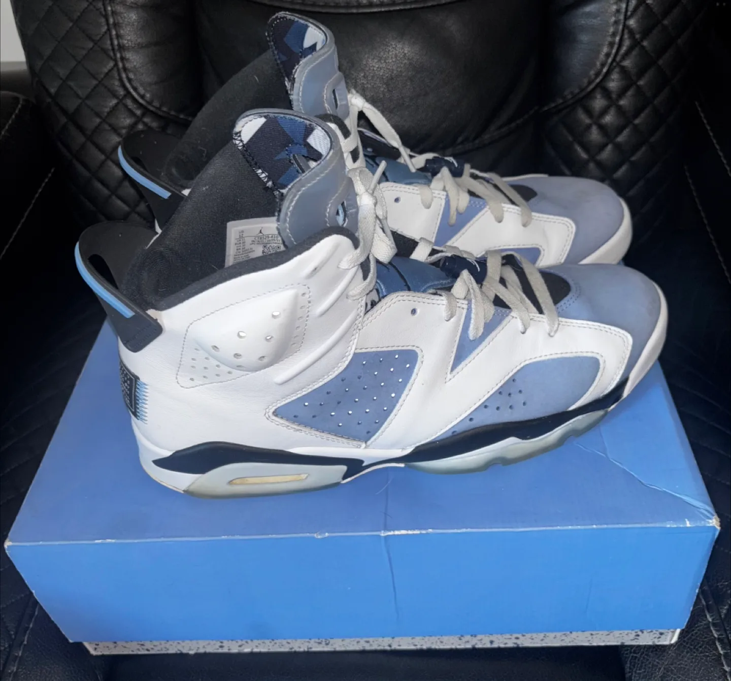 Air Jordan 6 Retro UNC thumbnail
