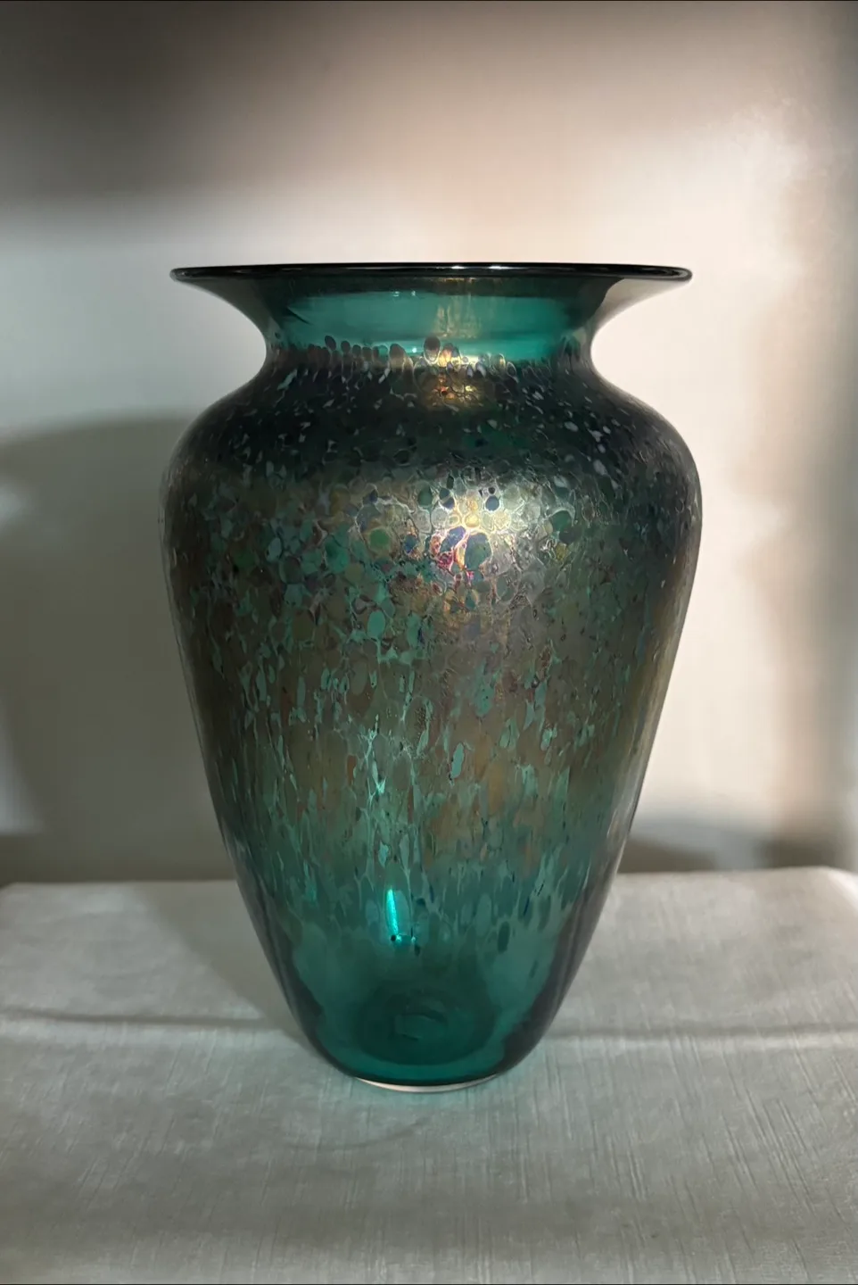 R. Held Art Glass Vase - signed image indicator(4)
