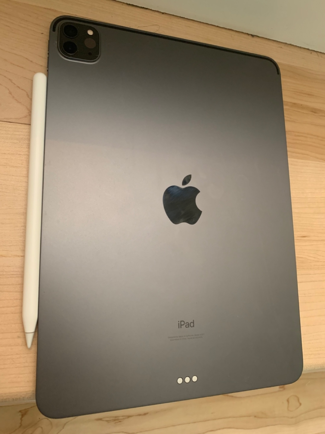 iPad Pro 11” + Apple Pencil | $600 OBO | NEED GONE ASAP - photo 2