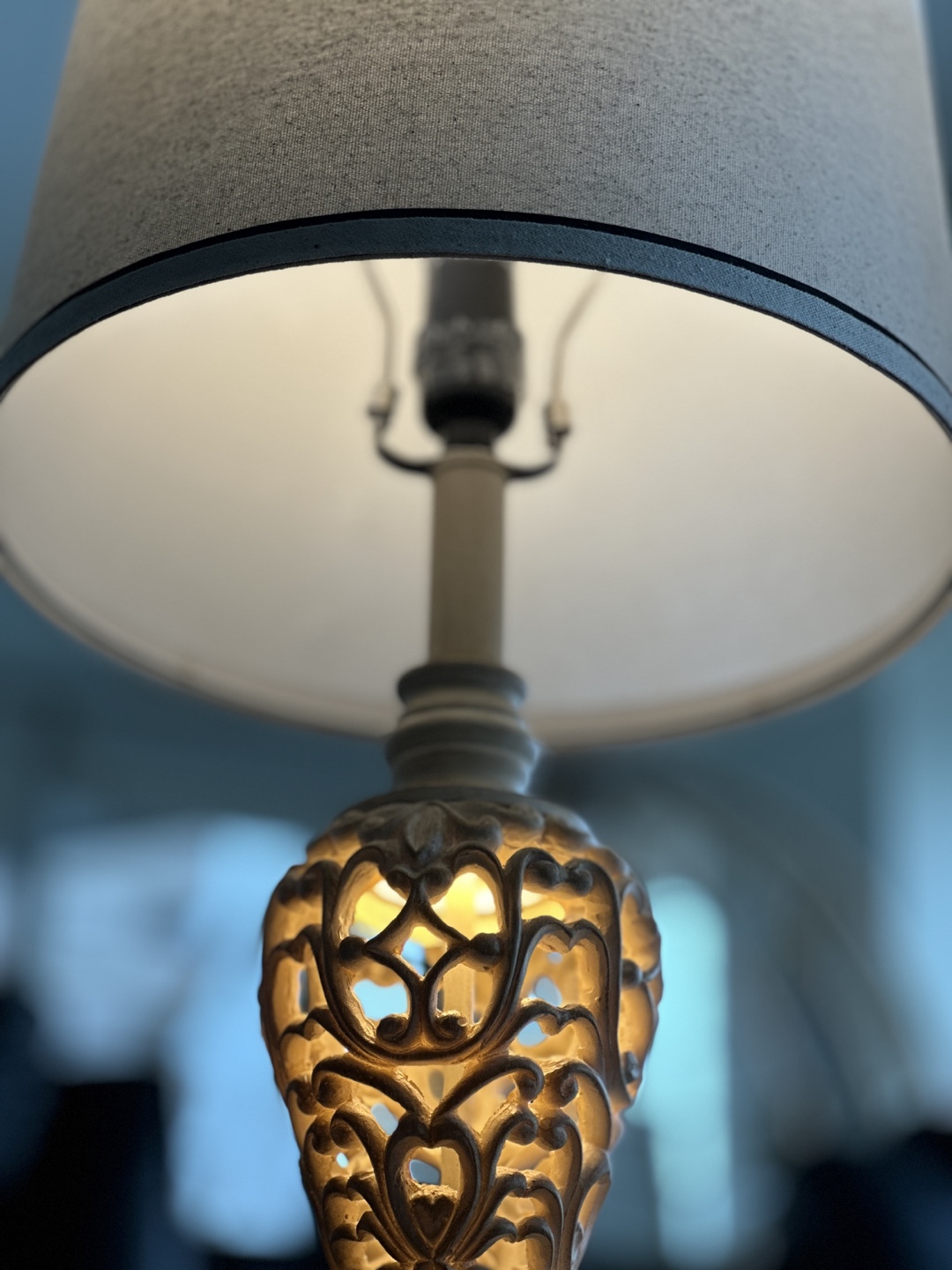 Pair of Table Lamps with Beige Shades - photo 3