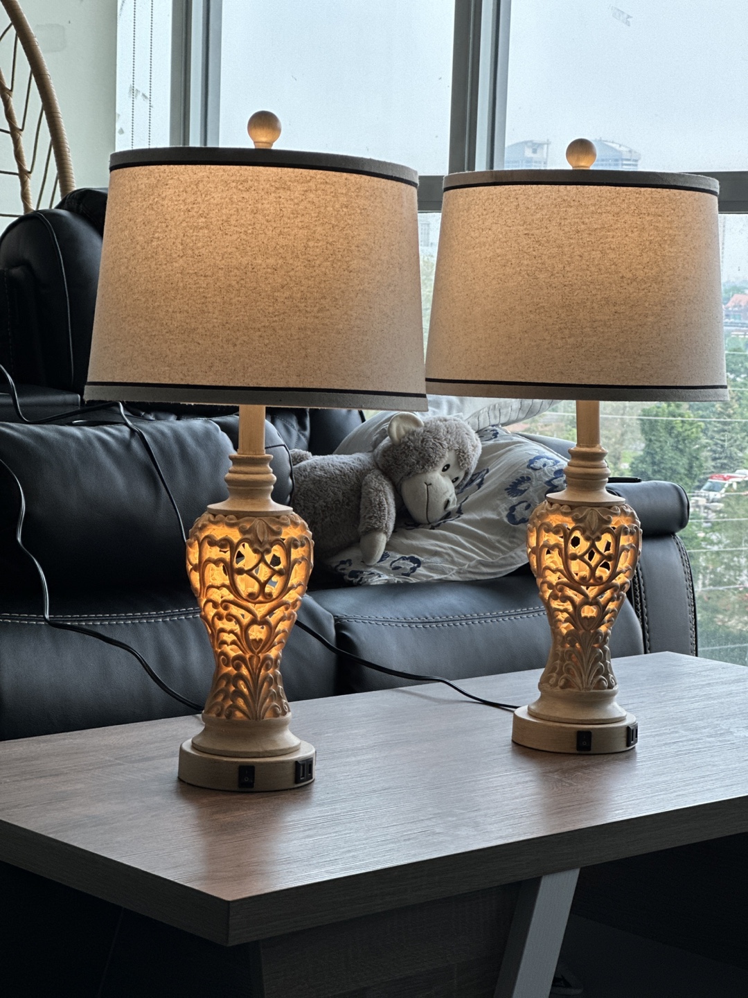 Pair of Table Lamps with Beige Shades - photo 2