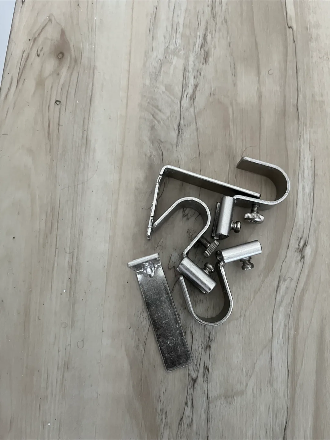 Adjustable Curtain Rod with Mounting Hardware image indicator(2)