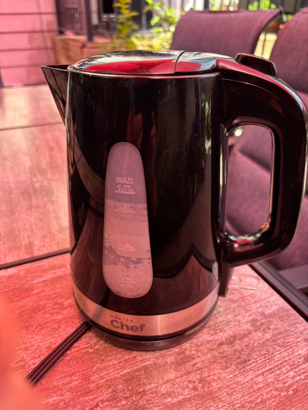 Master Chef Electric Kettle thumbnail