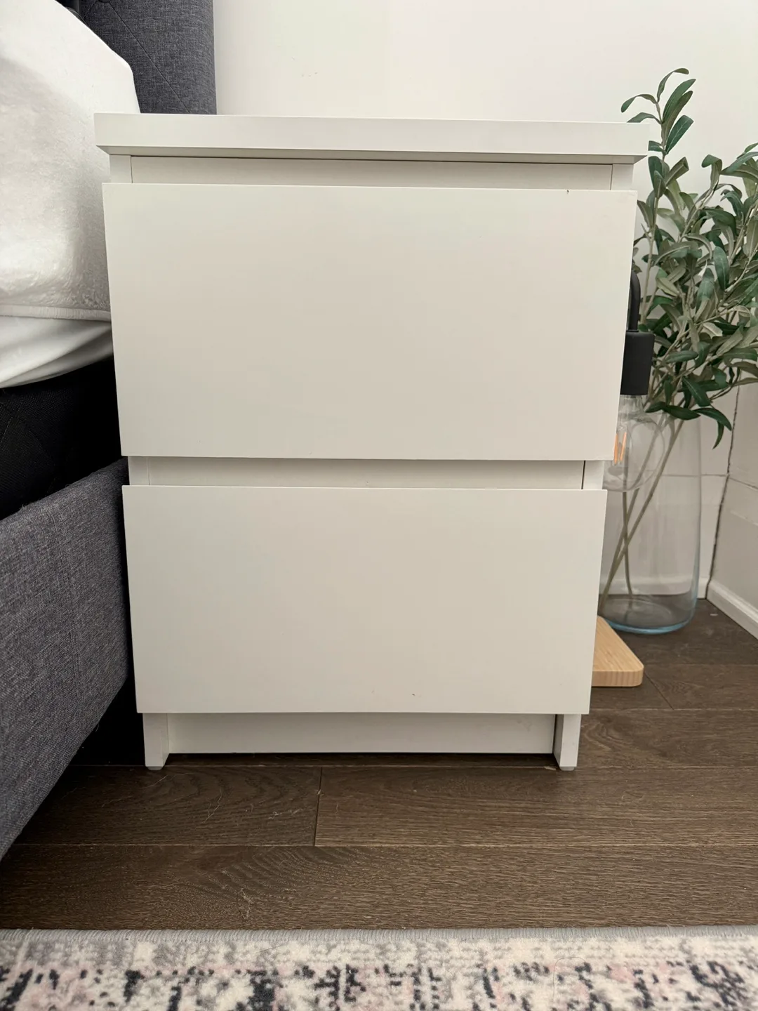 2 IKEA MALM 2‑Drawer Chests image indicator(4)