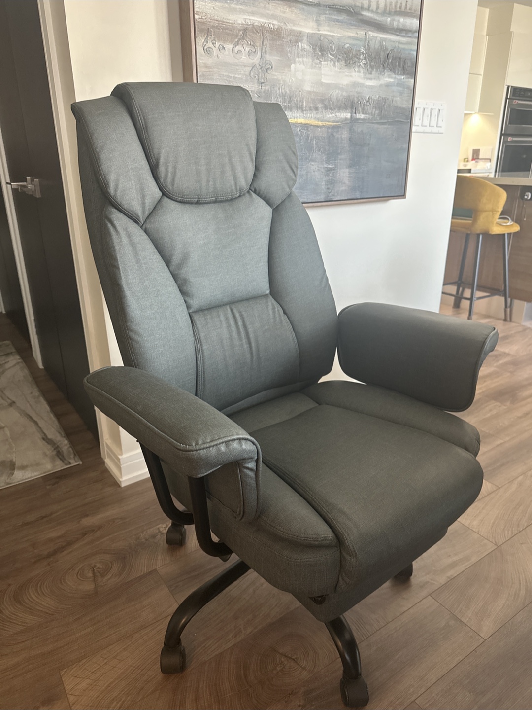 Grey Office Chair with Footrest - photo 3