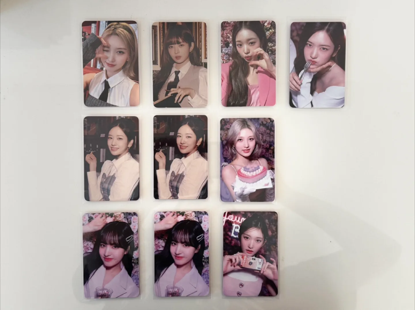 kpop IVE- THE PROM QUEENS Photocard Pack thumbnail