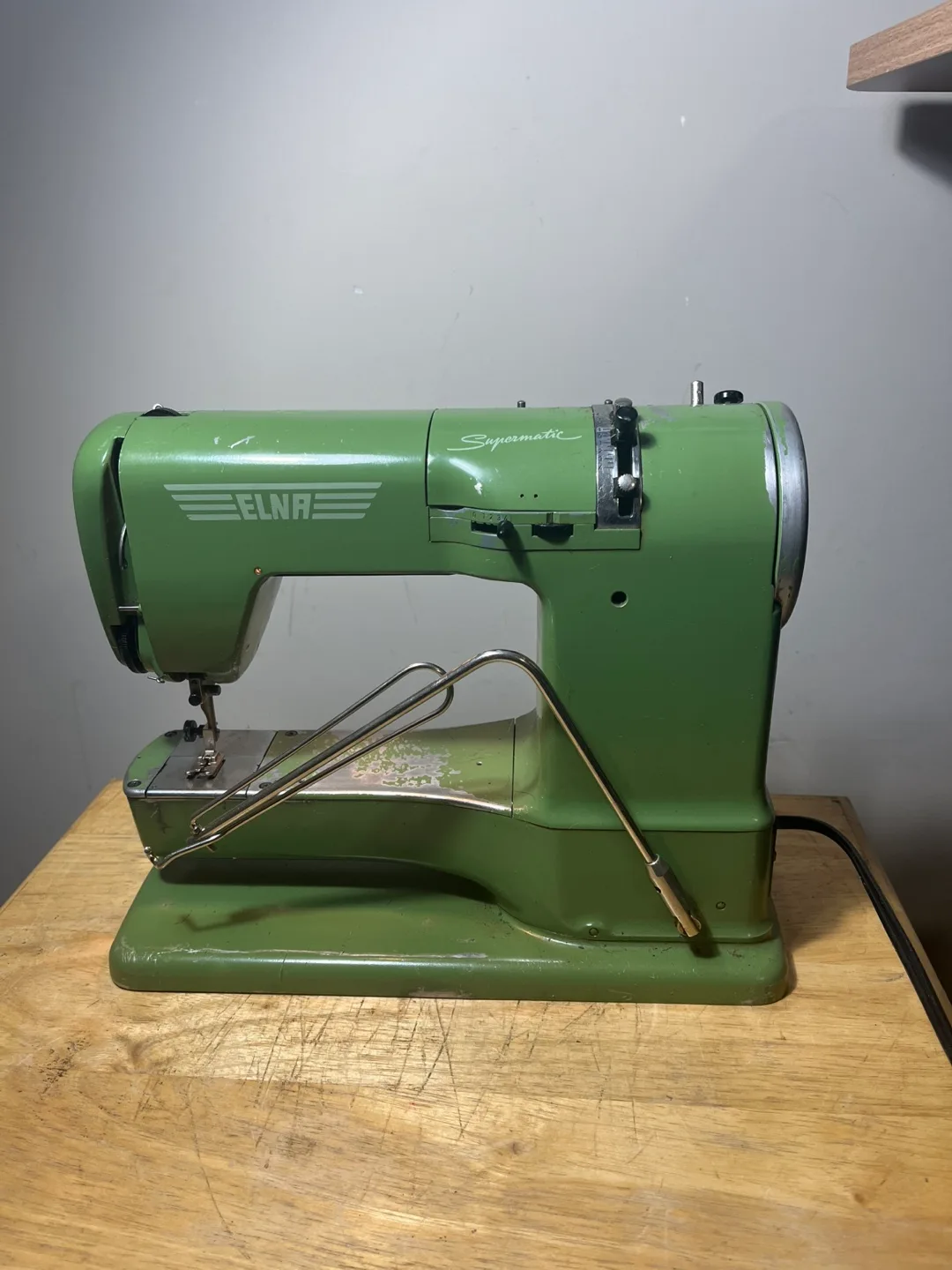 Elna Supermatic Vintage Sewing Machine thumbnail