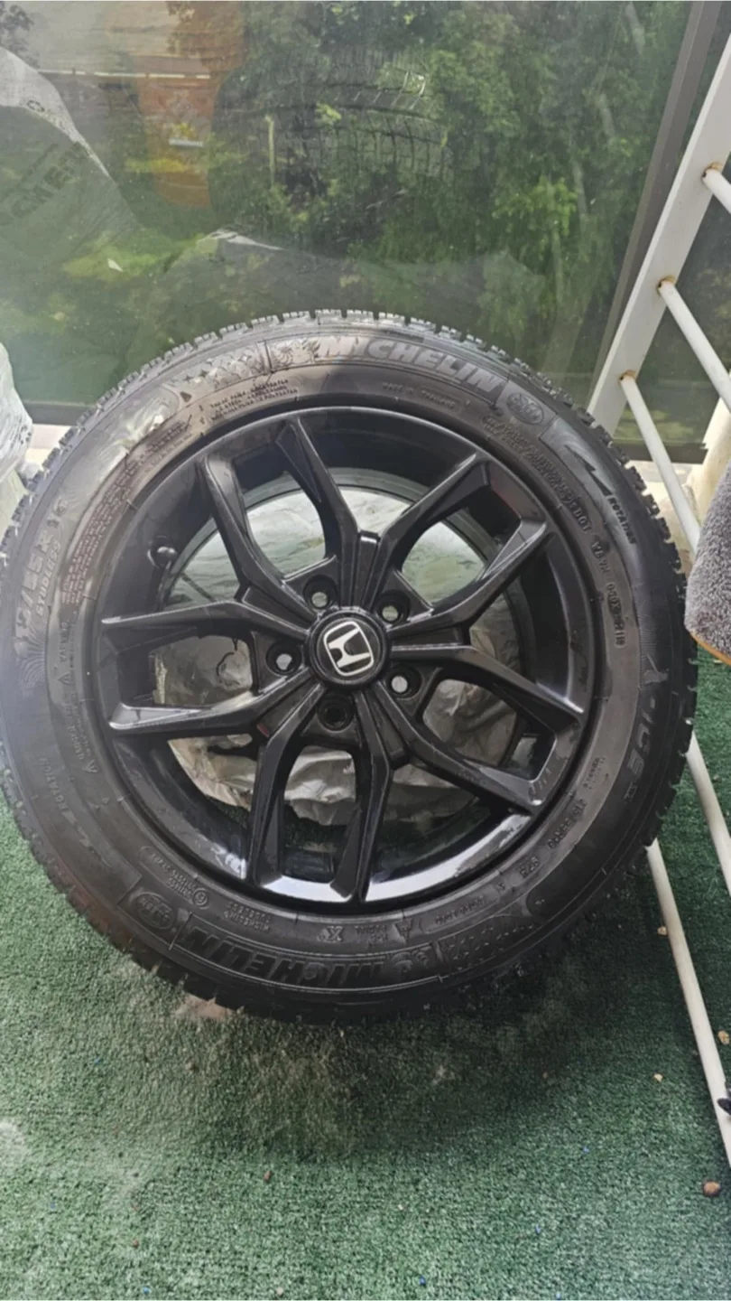 Michelin X-Ice Winter Tires on Honda Rims - 215/55R17 thumbnail