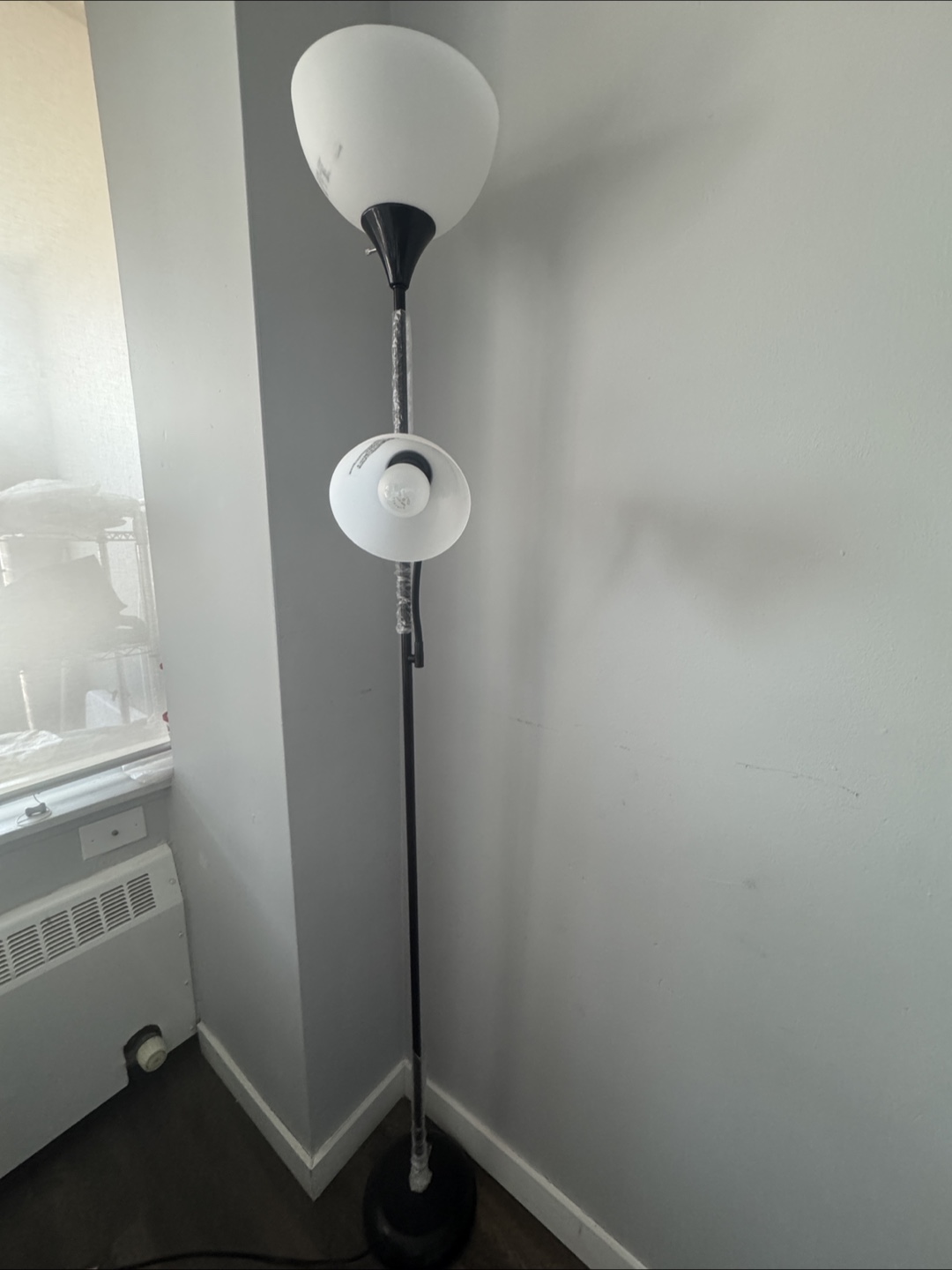 Floor and uplighter Modern Lamp - Black & White