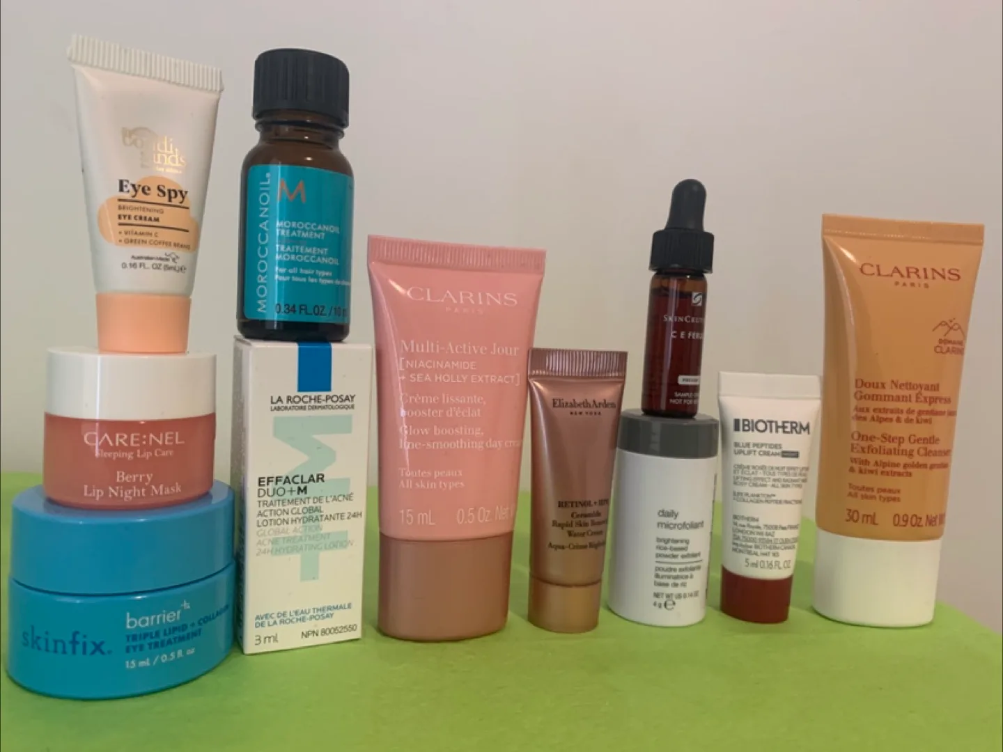 Samples skincare set thumbnail