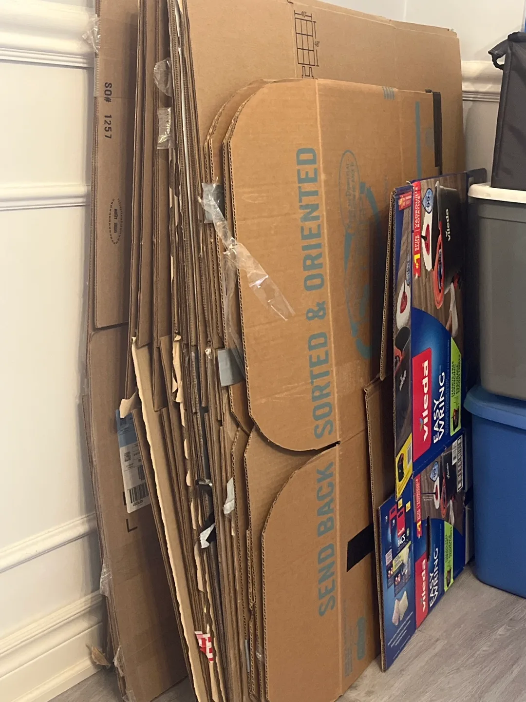 Assorted Cardboard Boxes - Moving Supplies thumbnail