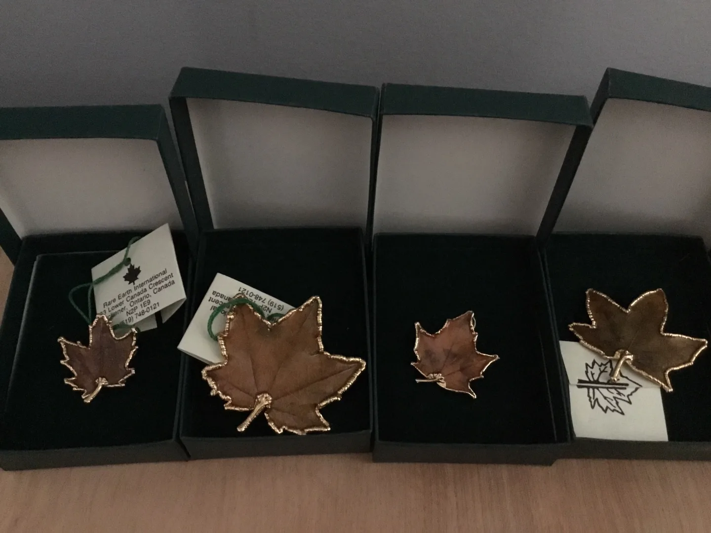 Maple Leaf Jewelry Collection image indicator(2)