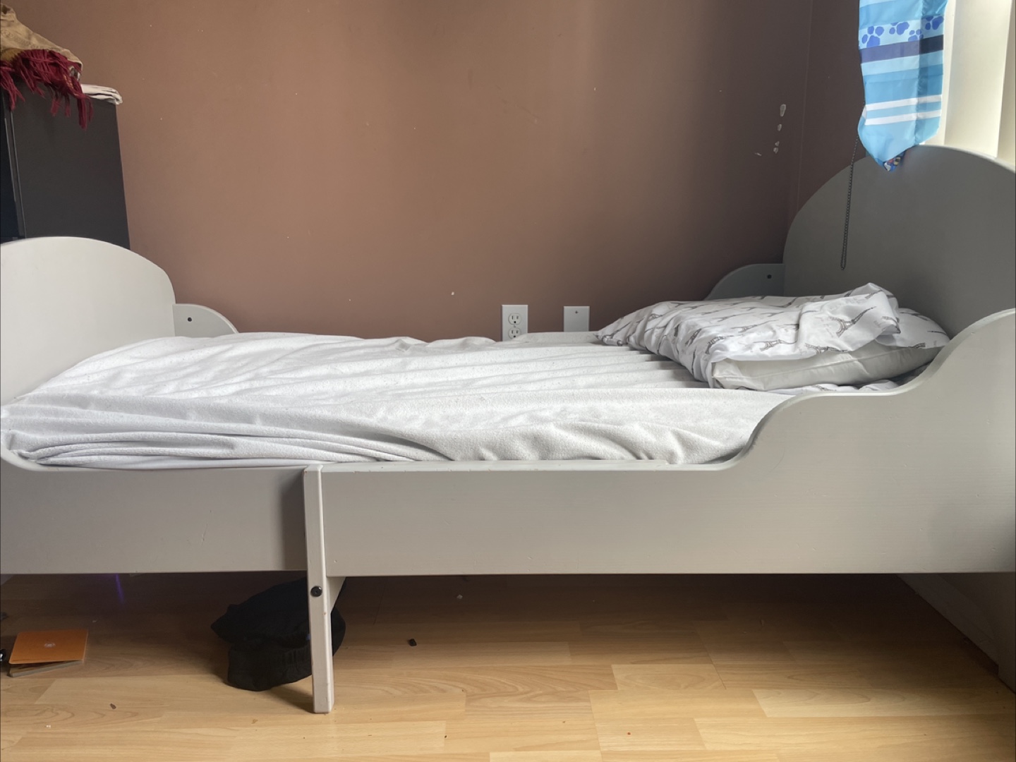 Ikea Sundvik kids  Bed - Great Condition! - photo 3