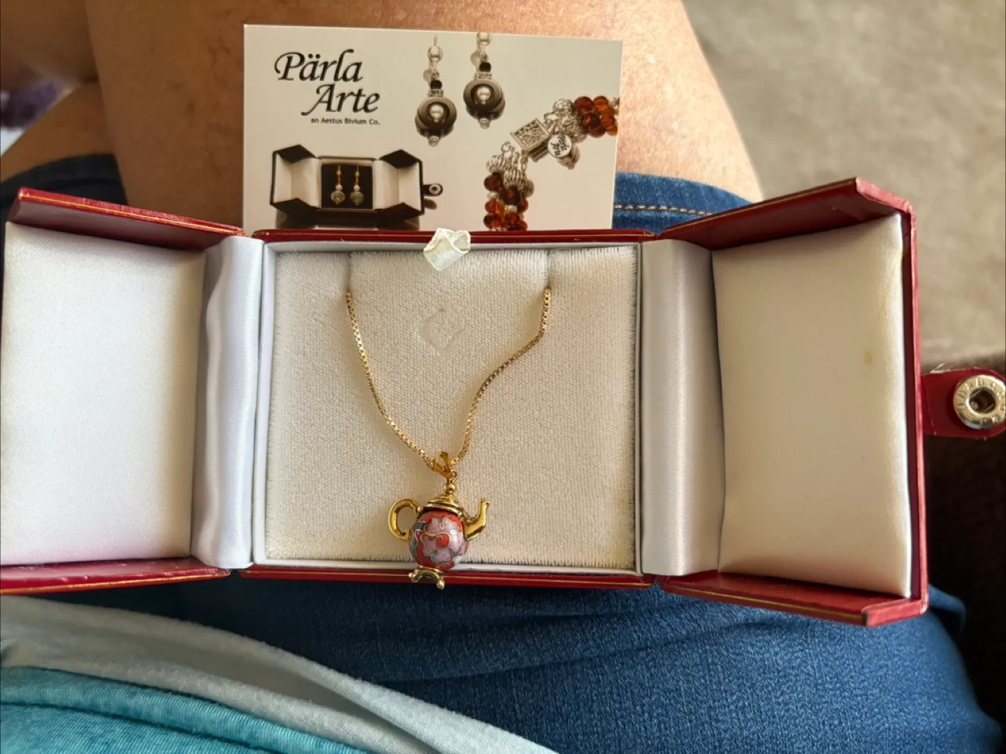 Pärla Arte Teapot Necklace 🩷 thumbnail