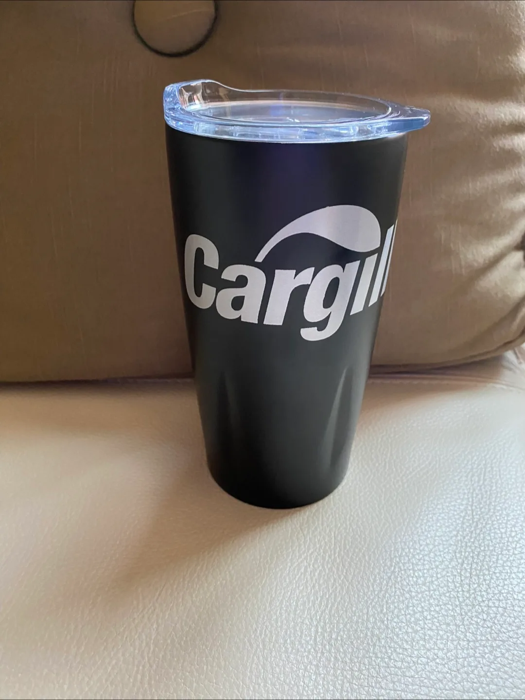 Cargill Black Tumbler water bottle with lid (new) image indicator(2)