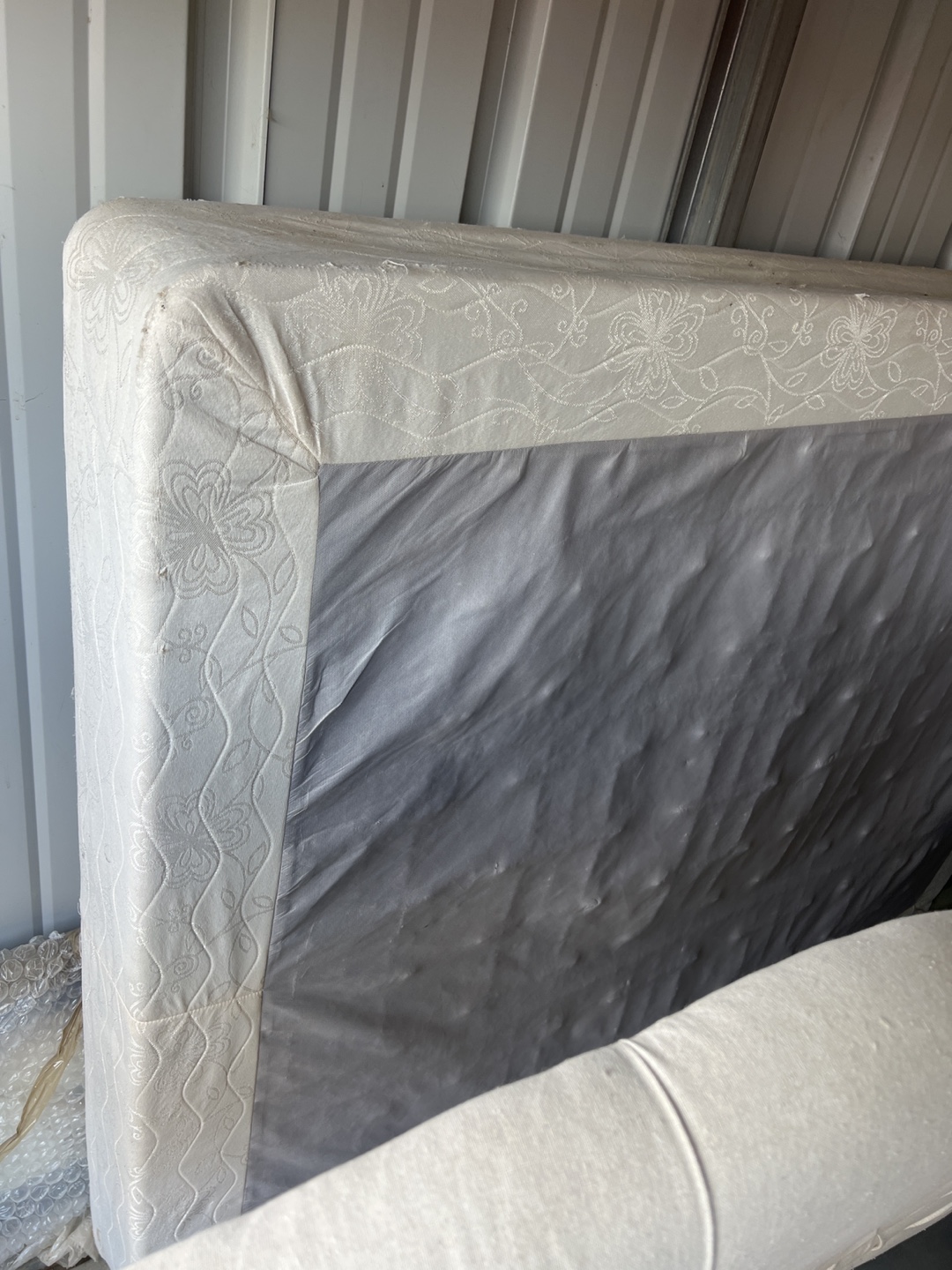 Upholstered Headboard & Bed Frame - photo 2