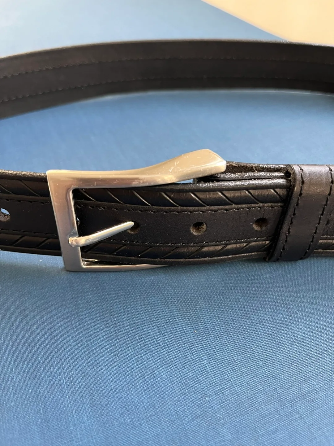 Keldon Black Leather Belt - Size 30 thumbnail