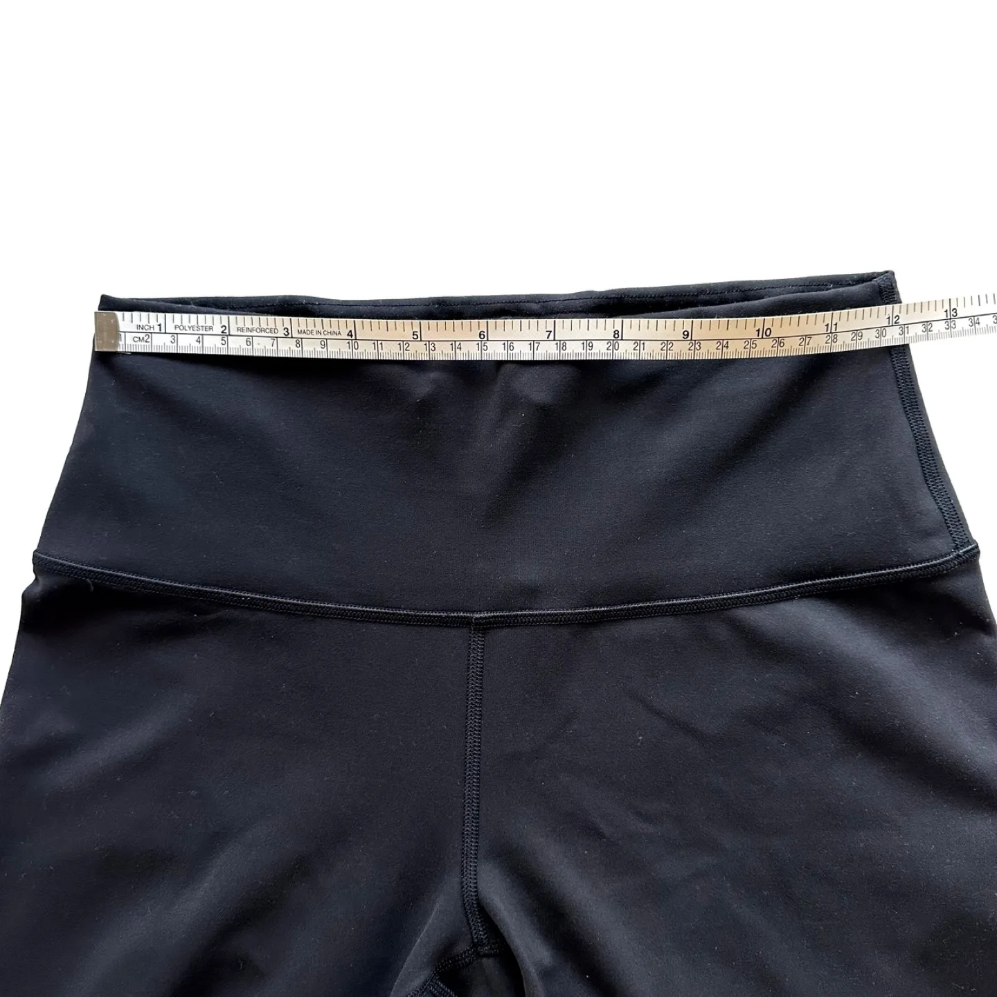 Lululemon Wunder Under Black Tights 25 “ Size 8 image indicator(5)