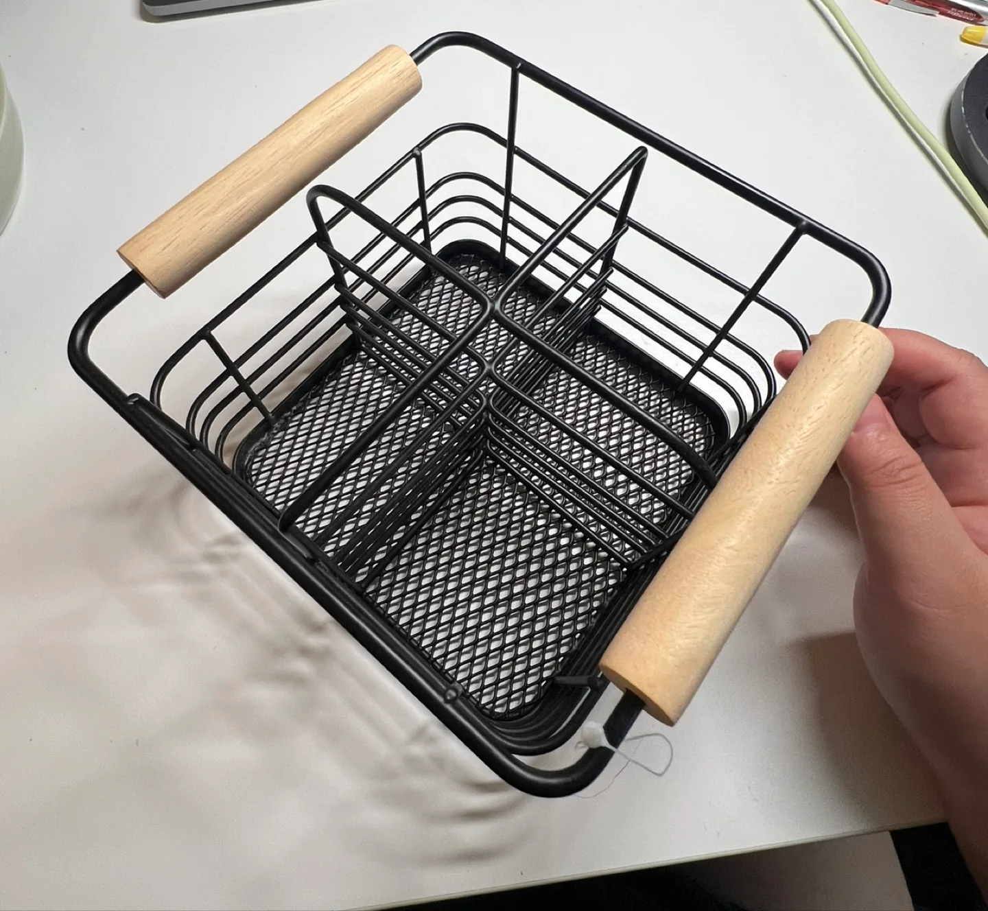 (MOVEOUT) Brightroom™ Wire Crate with Wood Handles – Brand New thumbnail