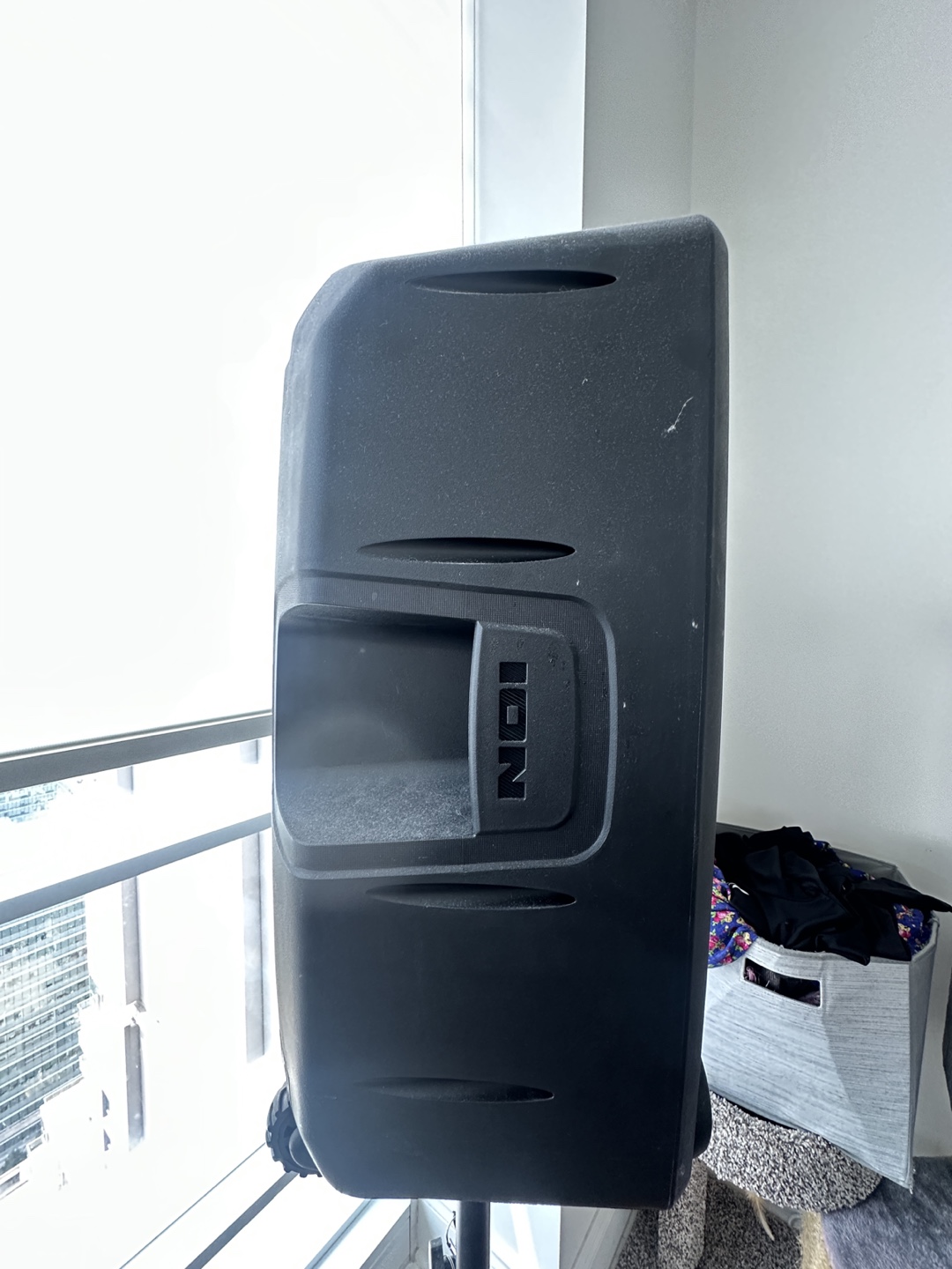 ION IPA88 Tailgater Portable Speaker - photo 3