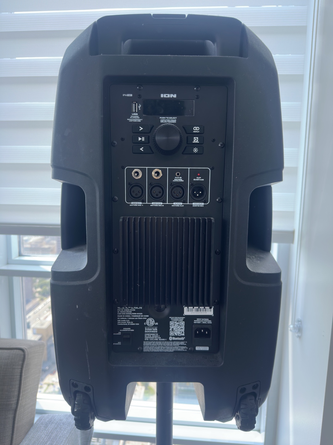 ION IPA88 Tailgater Portable Speaker - photo 5