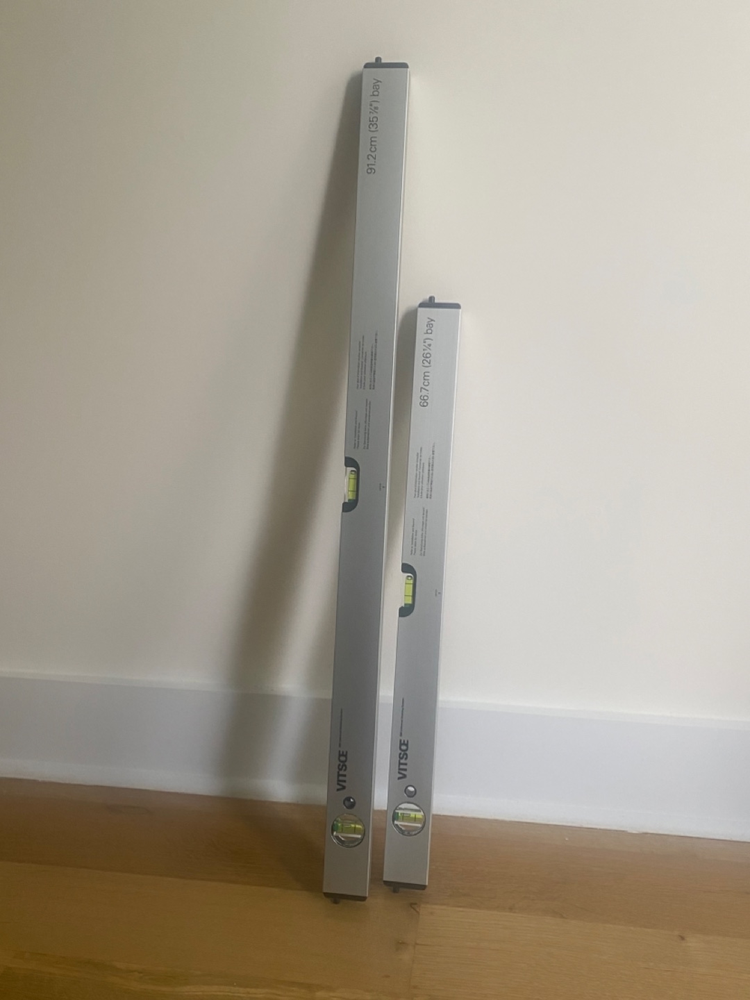 Vitsoe Measuring Bay