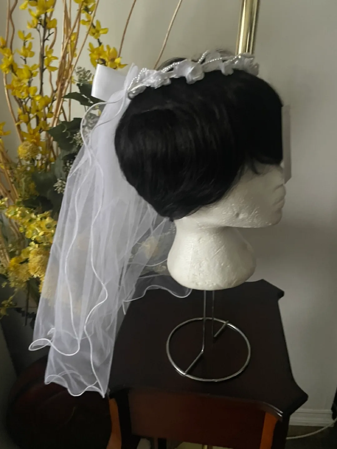 Wedding Veil with Bow thumbnail