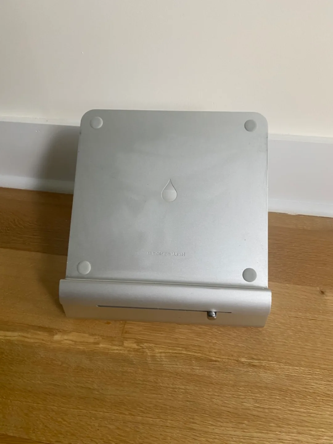 Rain Design iLevel Silver Adjustable Height Laptop Stand thumbnail