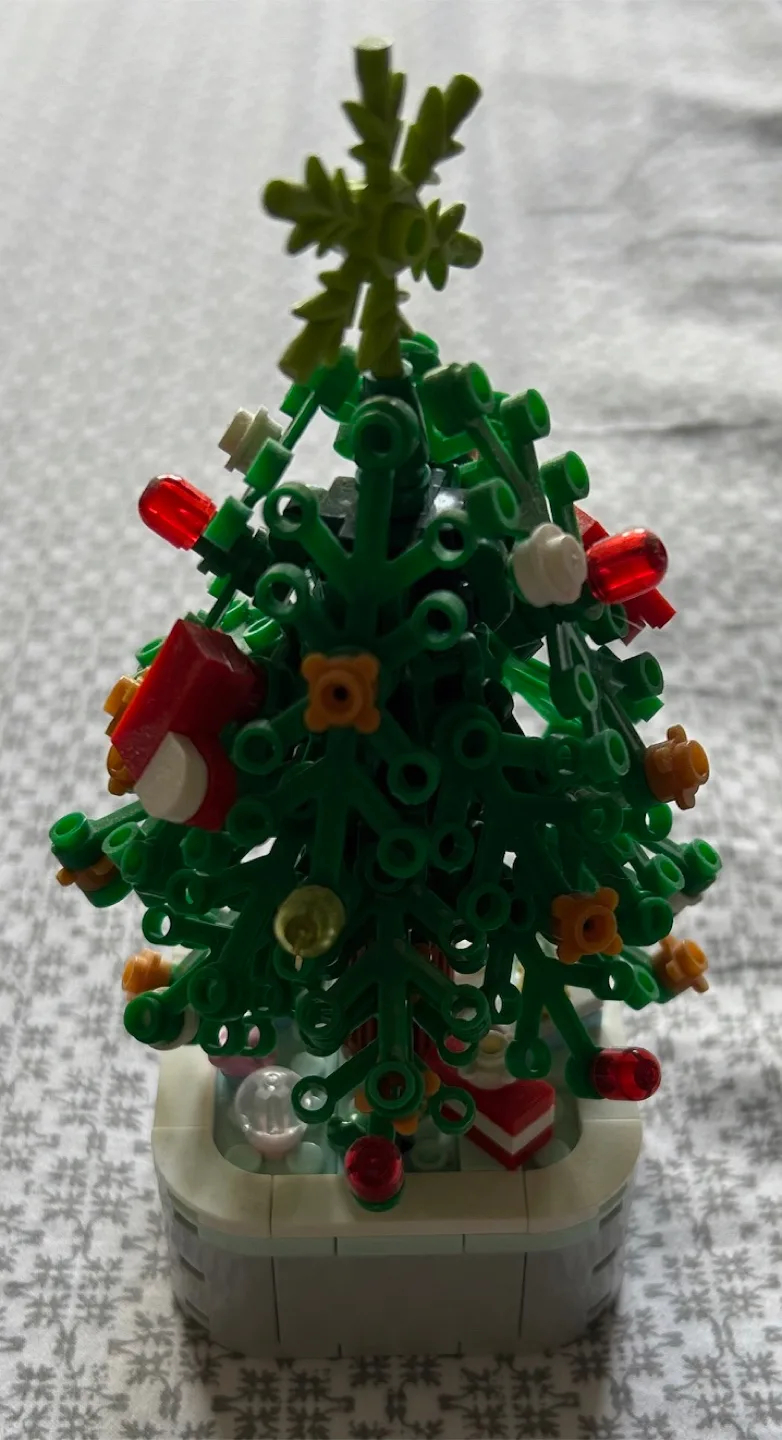 🤩 Mini “LEGO” Christmas Tree Decoration thumbnail