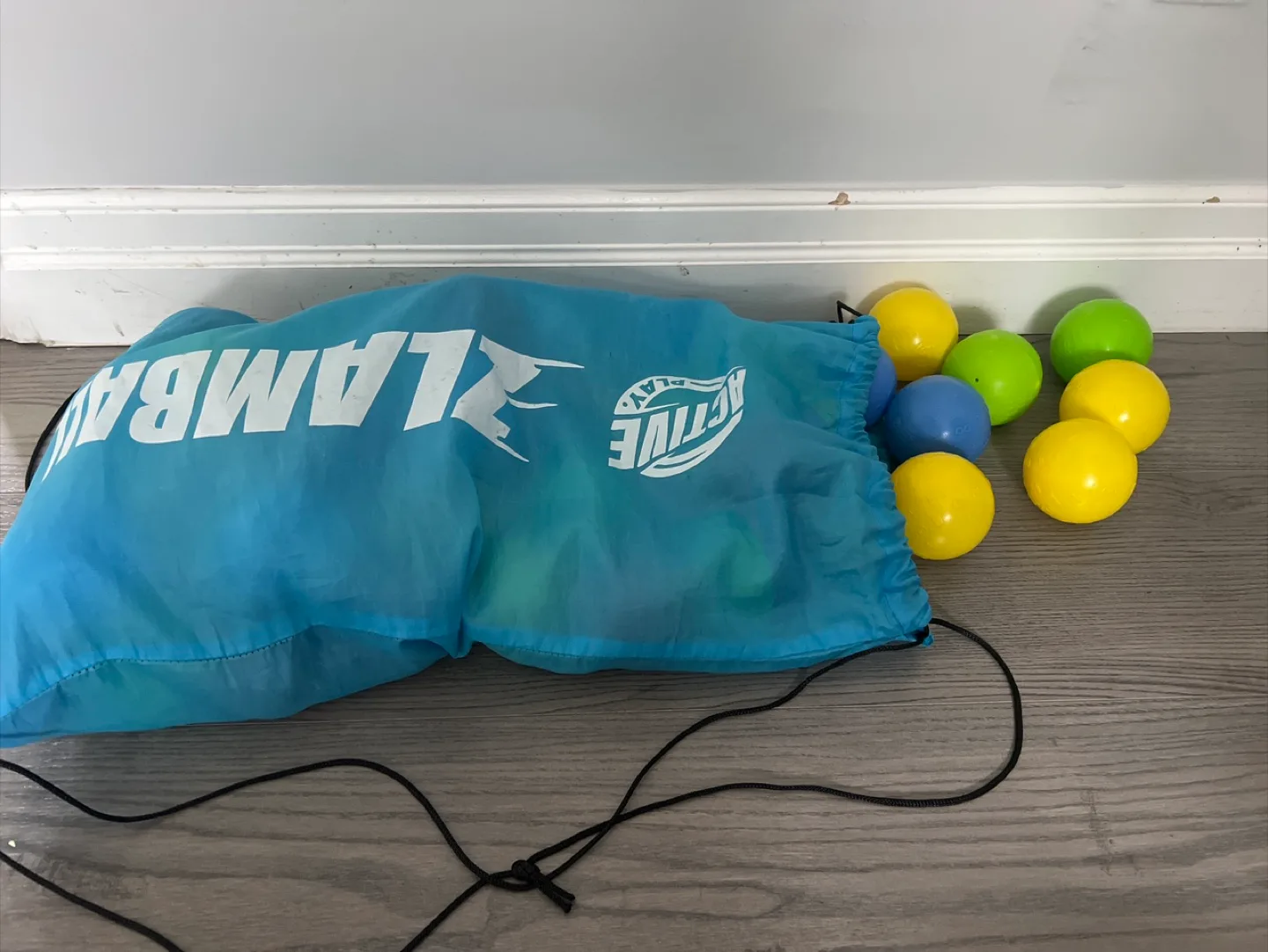 Active Play Flammables Balls with Bag thumbnail
