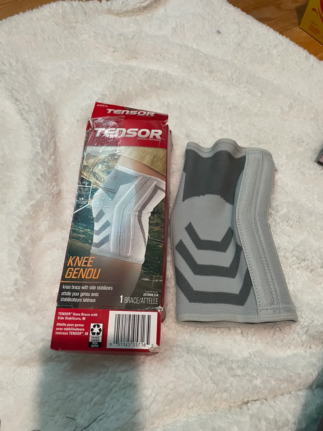 BRAND NEW Tensor Knee Brace with Side Stabilizers, Size M thumbnail