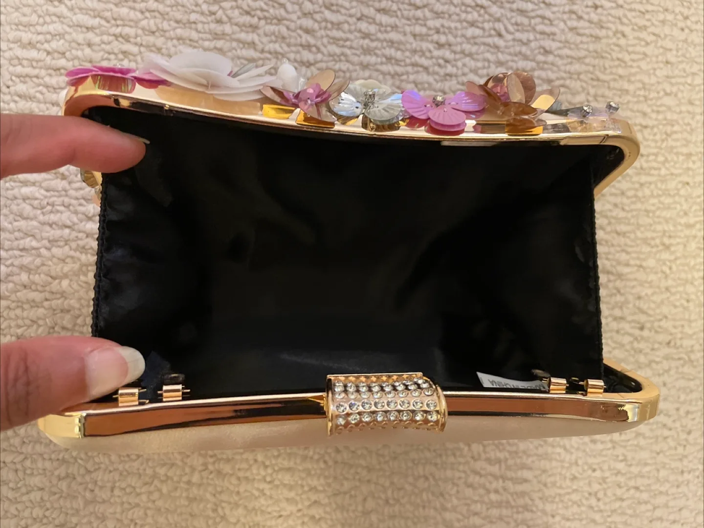 Floral Embellished Clutch with Chain Strap image indicator(4)