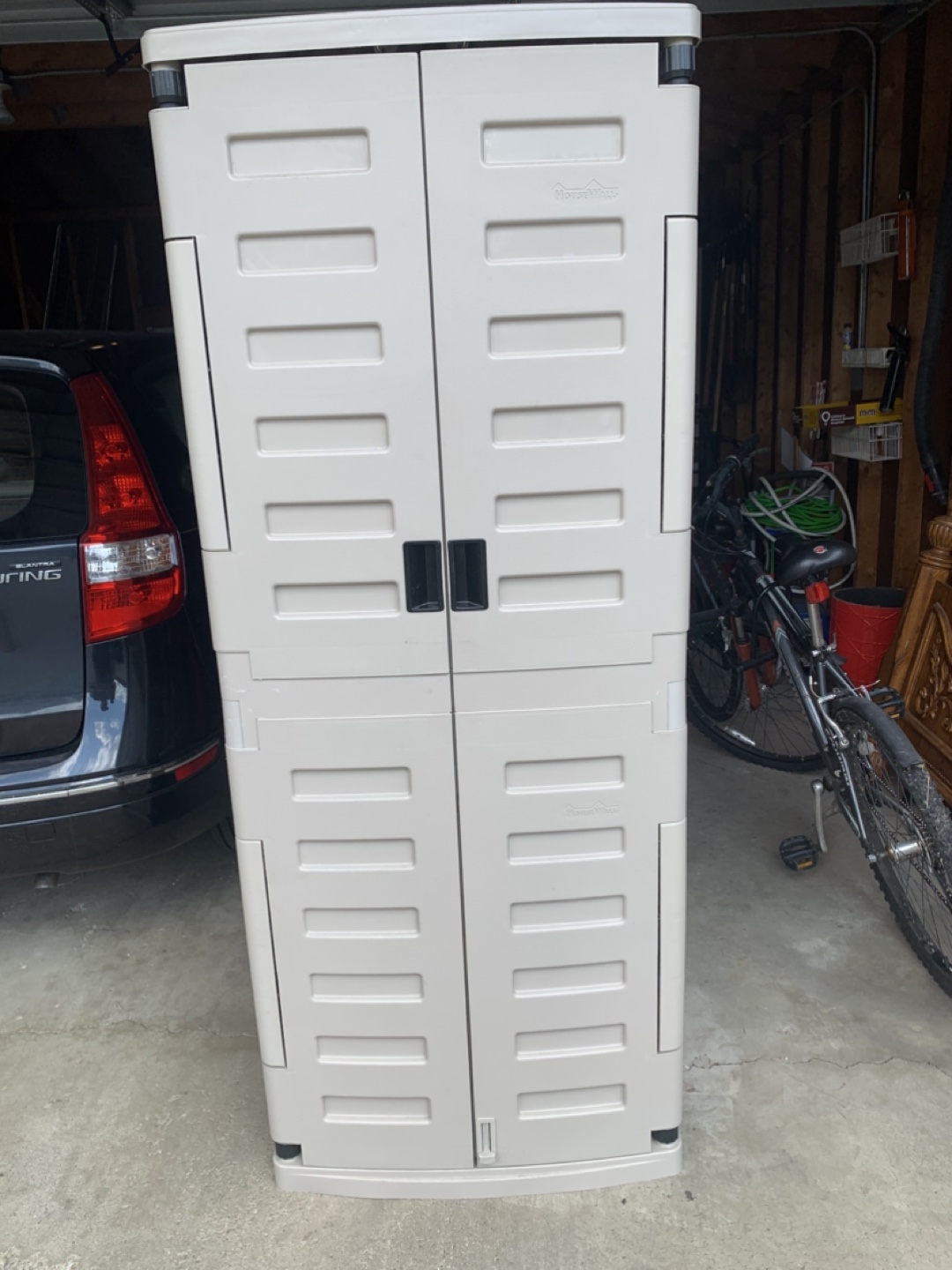 House Wall brand resin storage cabinet
