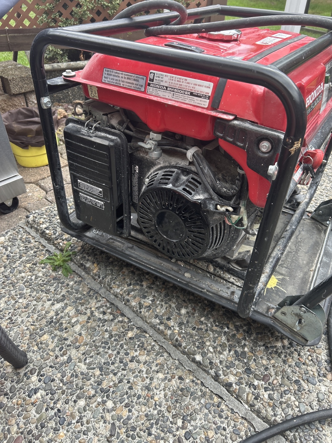 Honda EM5000S Generator - photo 2