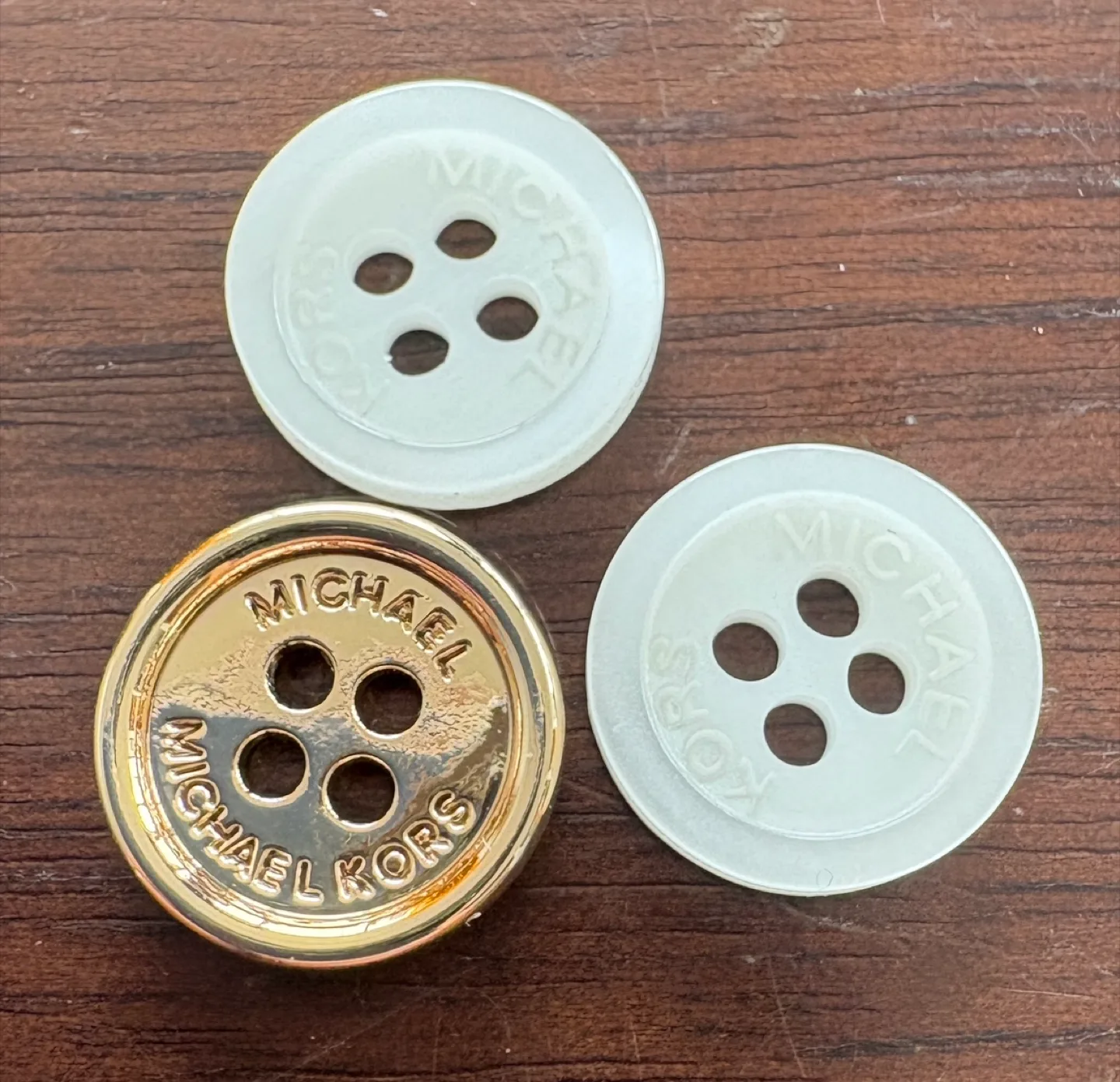 Michael Kors Buttons thumbnail