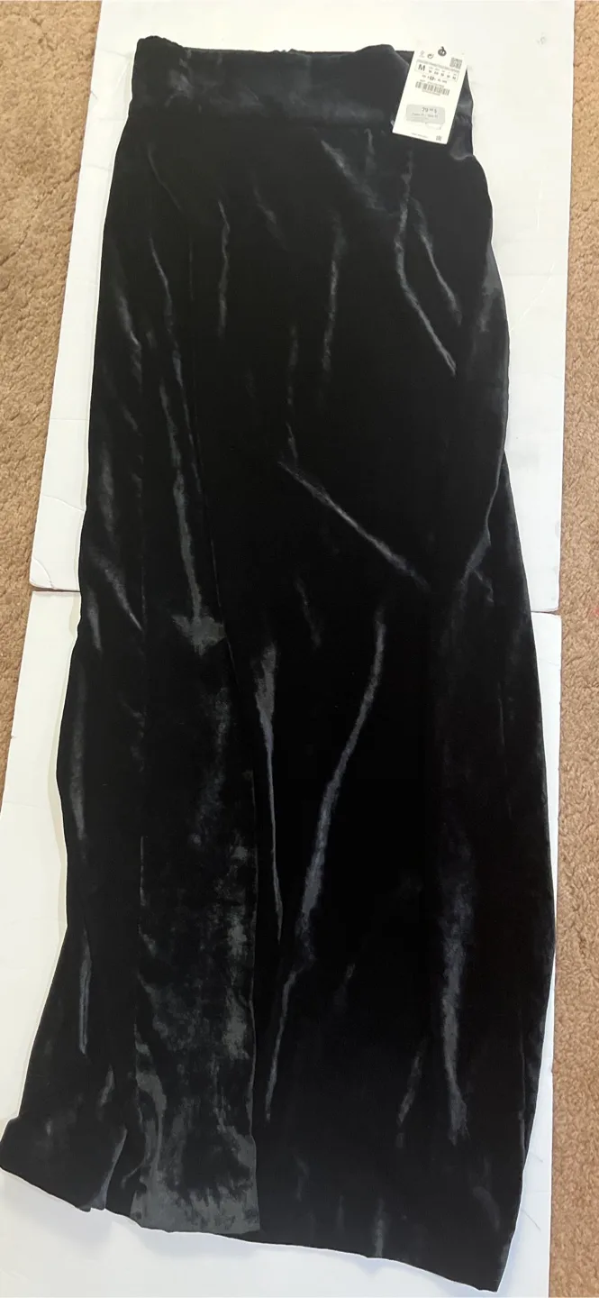 Zara Black Velvet Skirt - Size M thumbnail