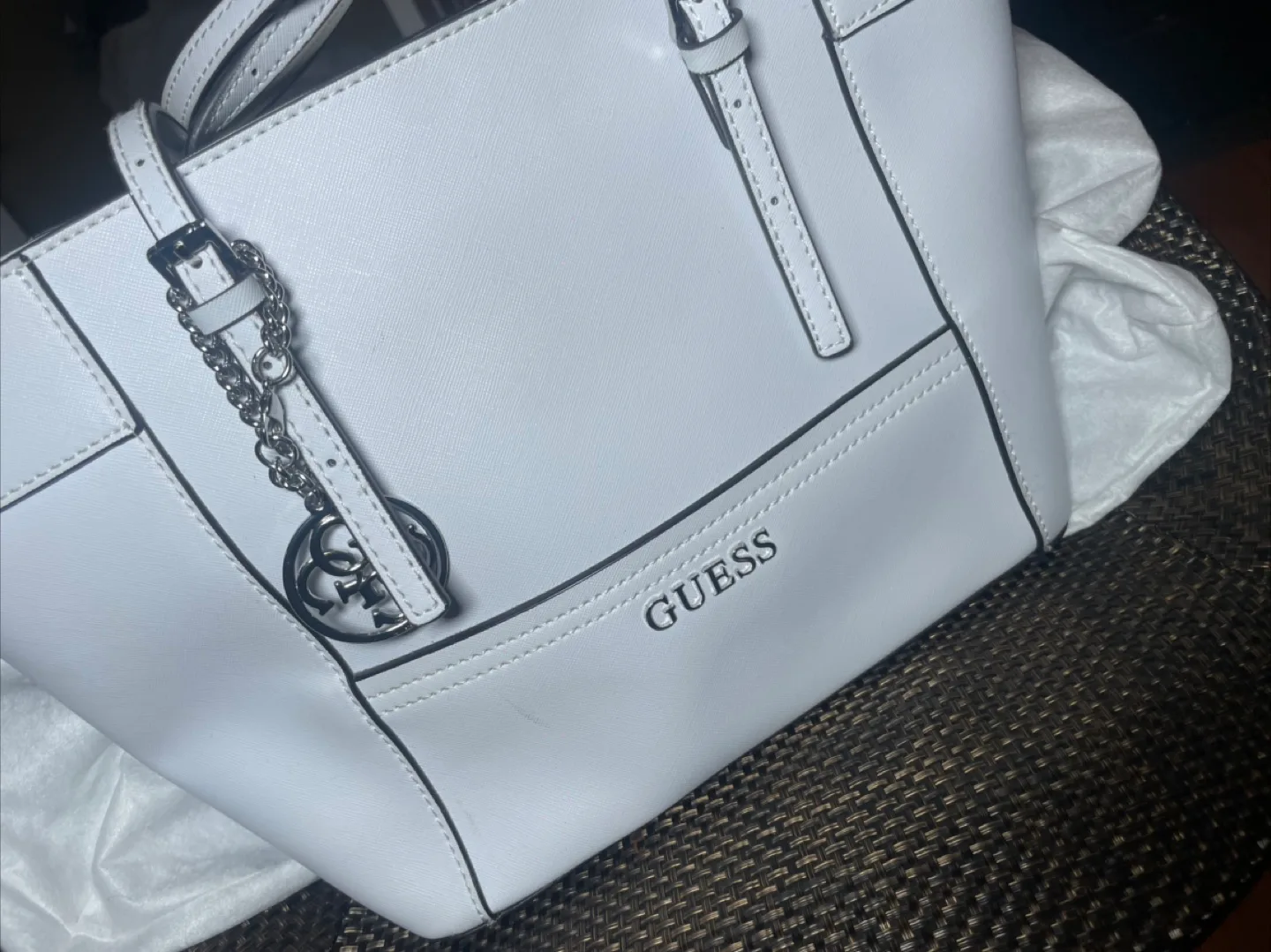 Guess White Tote Bag thumbnail
