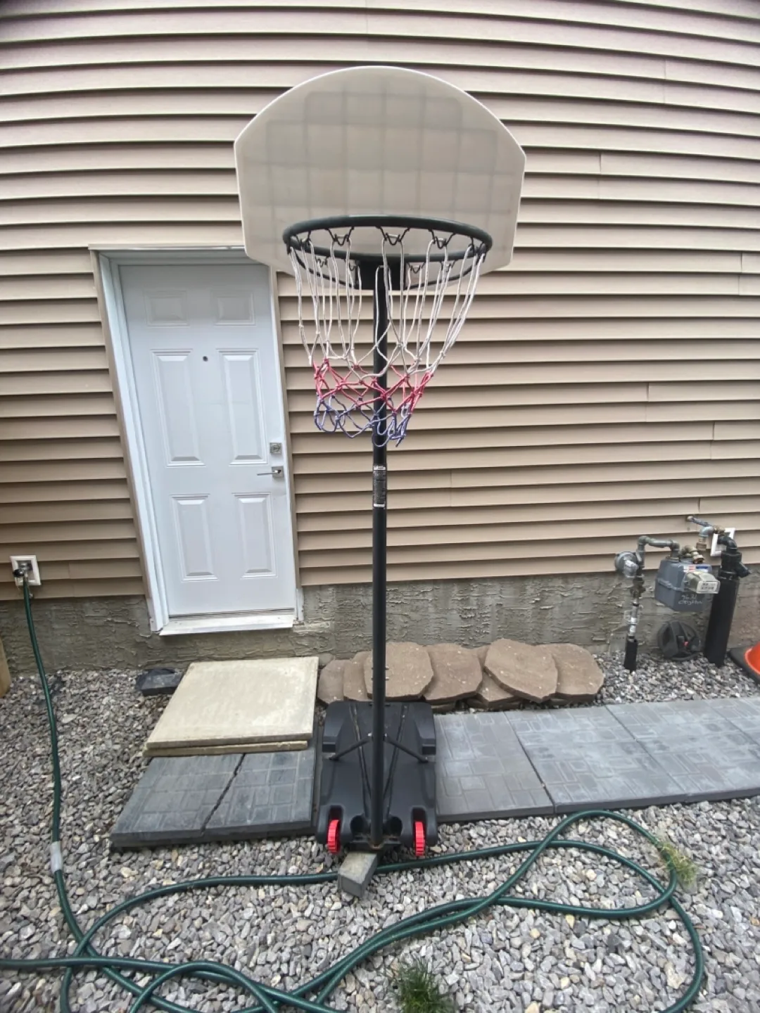 Basketball Hoop thumbnail