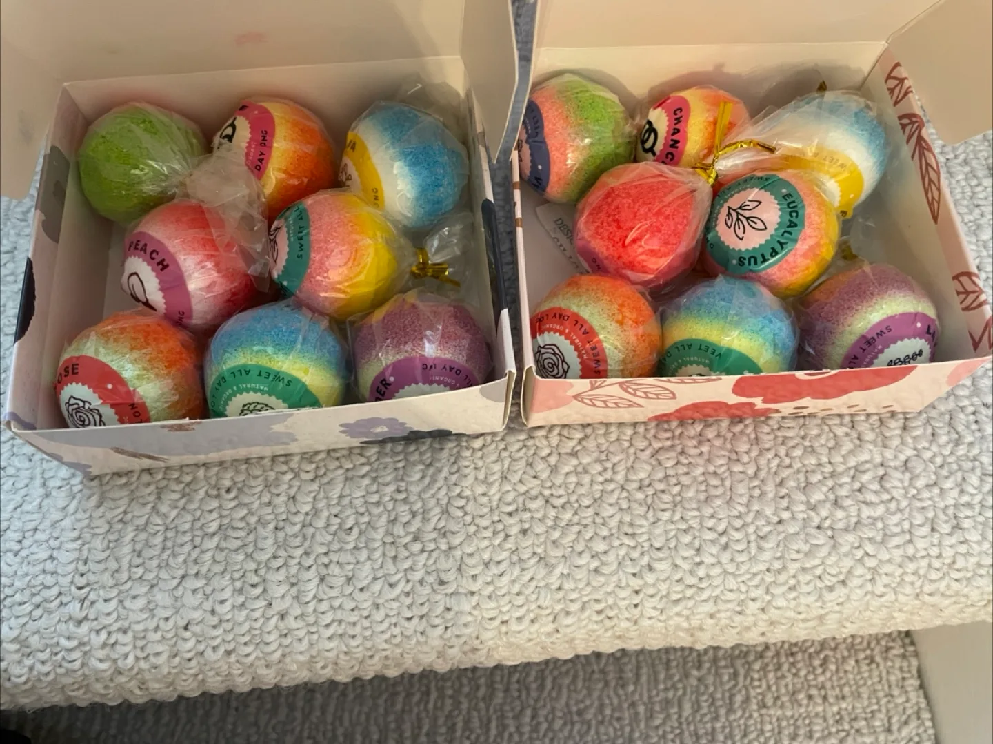 Live, Laugh, Love Bath Bombs image indicator(2)