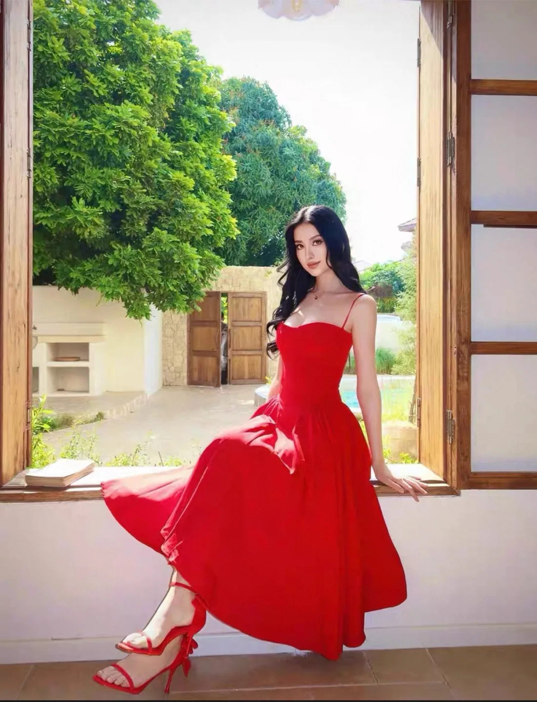 Retro waist suspender red dress - M thumbnail