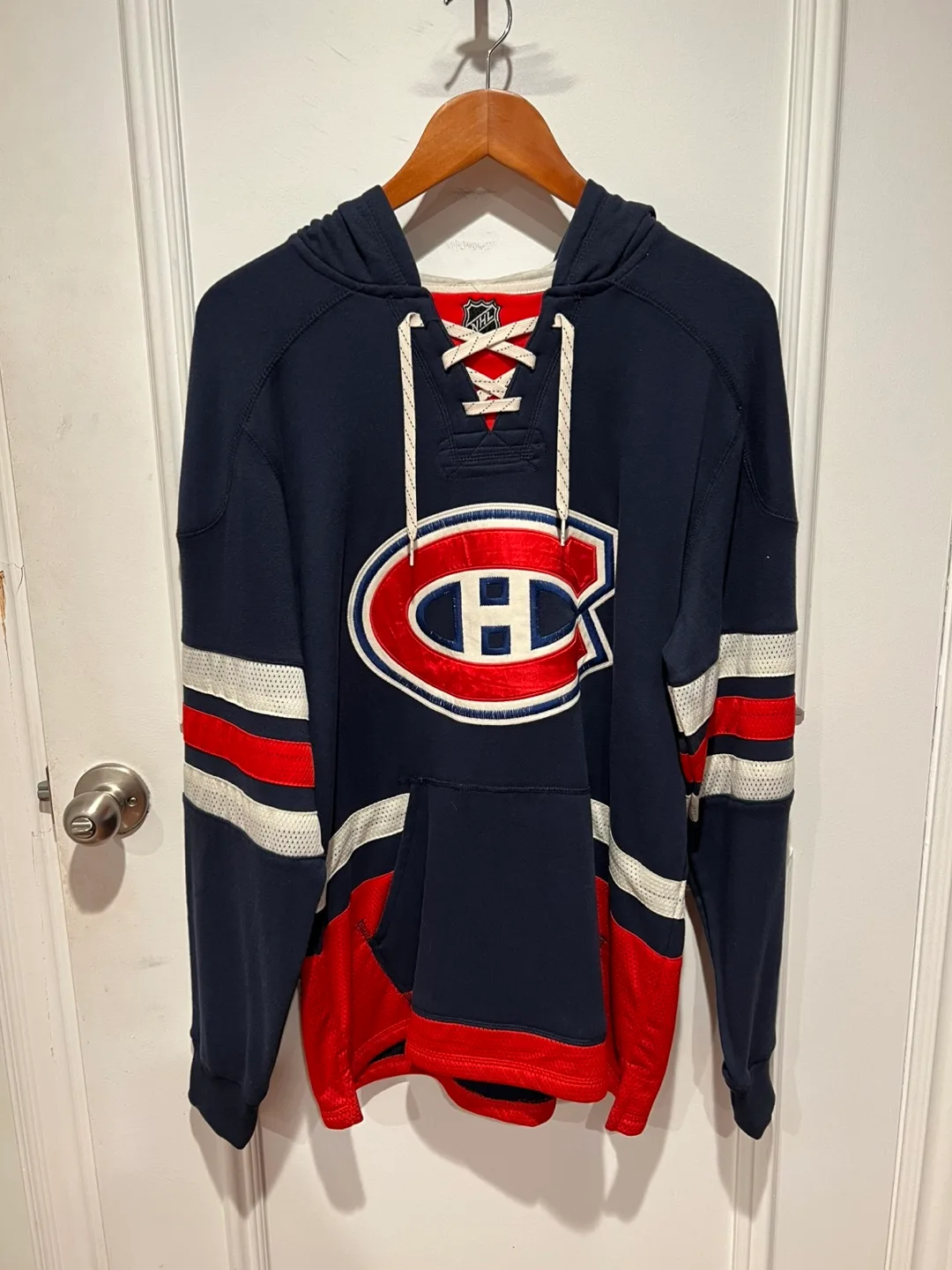 Montreal Canadiens CCM Hoodie thumbnail