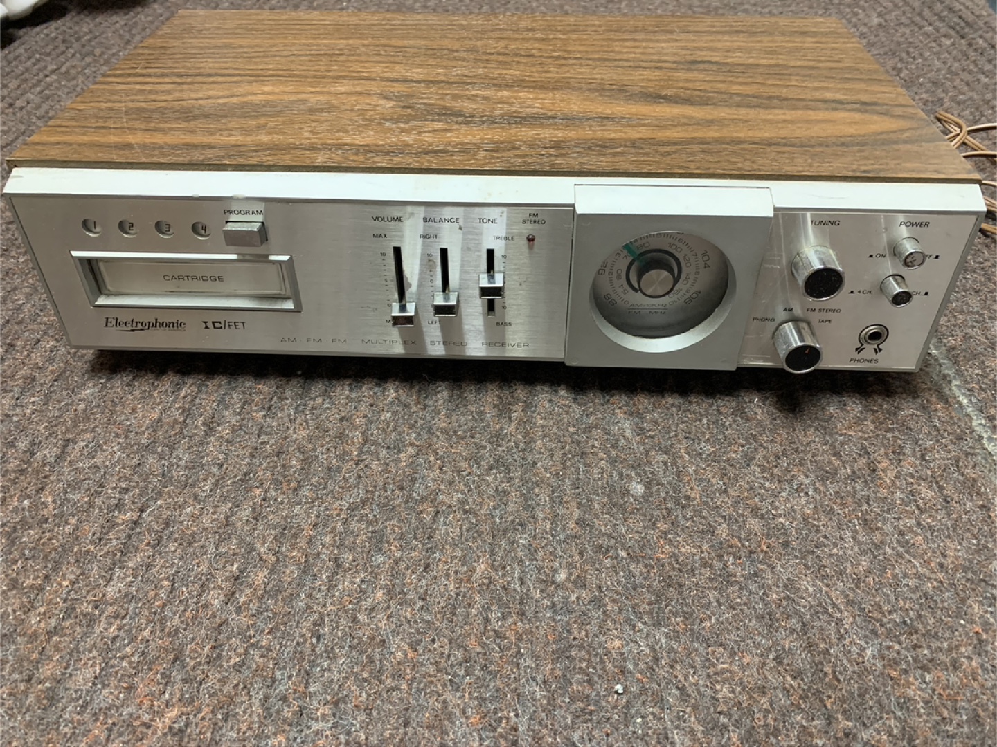 Vintage Electrophonic IC/IFET AM/FM 8-Track Stereo Receiver